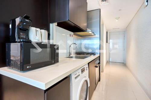 Staycae Holiday Homes - Upper Crest - image 5