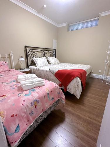 Moon rooms – khách sạn tại Marpole