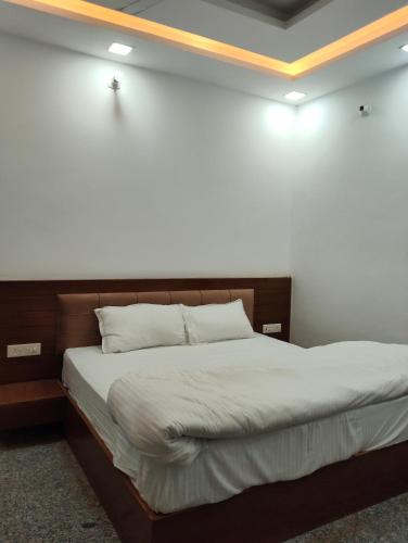 Prithvi hotel and restaurant