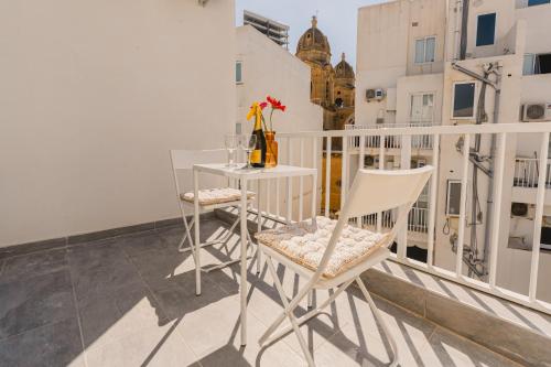 Charming Studio & 1BR Apartments Near Sea by Beyond air! Great Location!, Il-Gżira