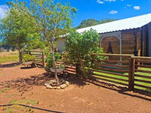 11 Mountain Stream Hot Tub Self Catering - Cape Town