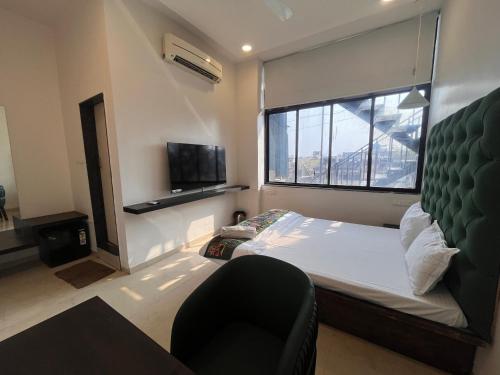 Hotel Golden Leaf photo 5