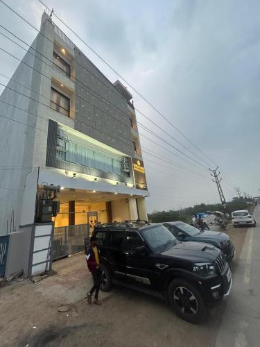 SURAJ INN HOTEL in Baran