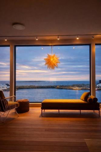 Viesnīcas āriene, Top-Floor Flat By The Harbour In Åkrehamn (Top-Floor Flat By The Harbour In Akrehamn) in Åkrehamn