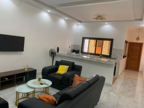 Modern studio close to the TER train station in Rufisque