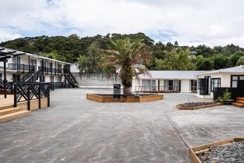 Rayya Suites in Bay of Islands