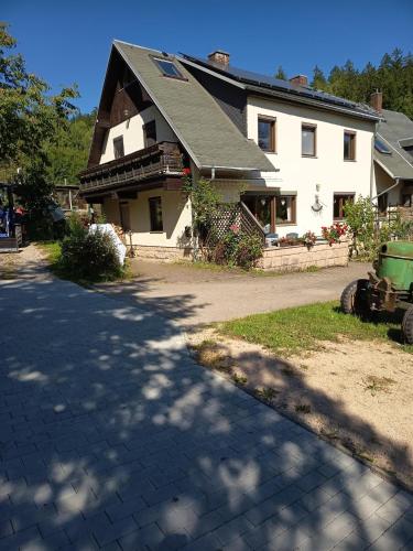 Viesnīcas āriene, Ferienwohnung mit Herz Zierold in Stutzengrun