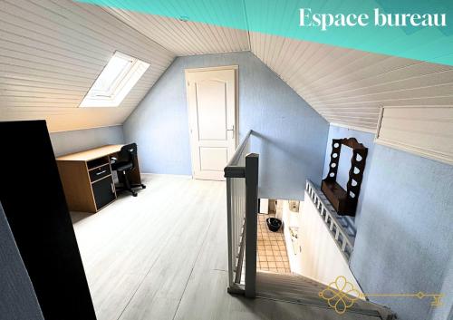 Ensemble de 2 logements, 2 cuisines, 4 chambres, 2 salles de bain in Oloron-Herrere
