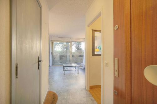 Facilities, FRGK Tamaris Apartment Antibes Terrace, AC & Ultra-Fast Wi-Fi in Antibes