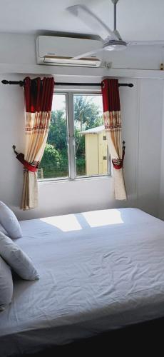 Galle Coastal Retreat - image 3