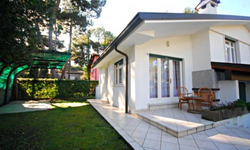 Cozy villa with patio and garden