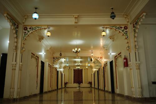 Tej mahal palace in Bandikui