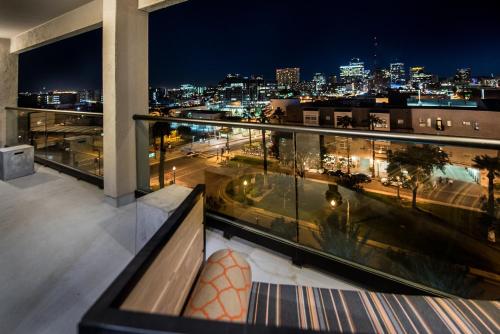 陽台/露台, 菲尼克斯芳德瑞酒店 (Found Re Phoenix) in 菲尼克斯 (AZ)