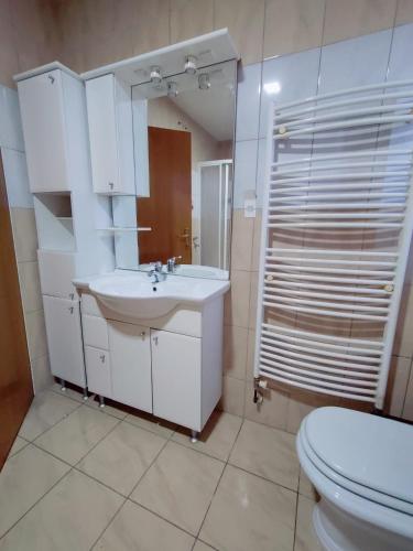 Apartman Katić - Rental Home (Apartman Katic - Rental Home) in Humac