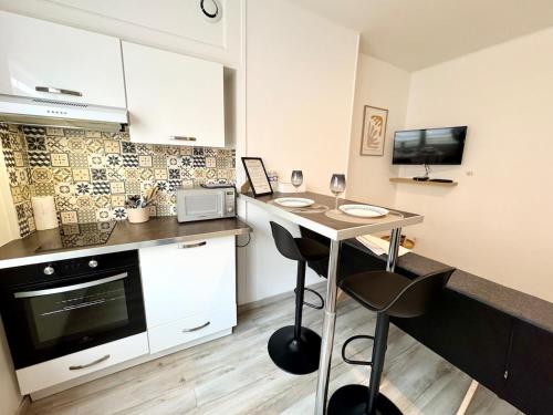 Le Madriléne - Calais Nord (Le Madrilene - Calais Nord) in Calais City Center