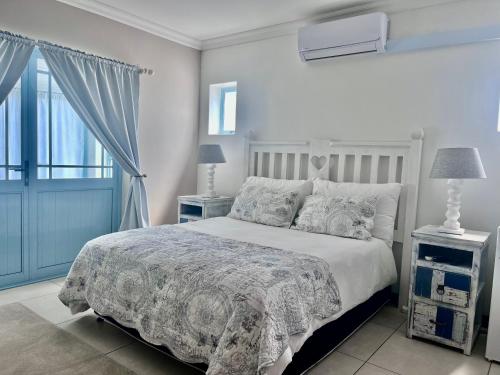 Aircon 63 on Coral – khách sạn tại Biển Calypso