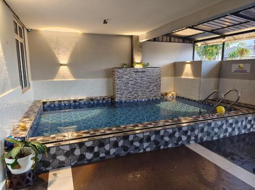 Habib Hazimi Pool House - Malacca