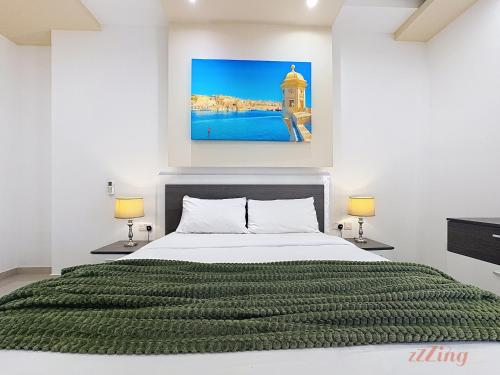 Elegant Seafront Duplex with Stunning Panoramic Views 3