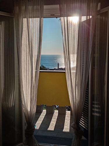 Vento di Mare - Tramontana con piscina condivisa