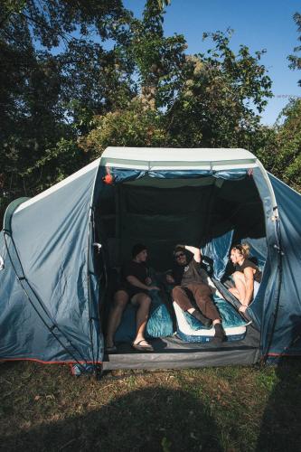 Beer Base-Camp Oktoberfest camping with free welcome beer and traditional dirndl-lederhosen shop 3