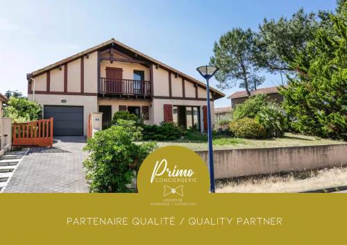 Villa Okeanis