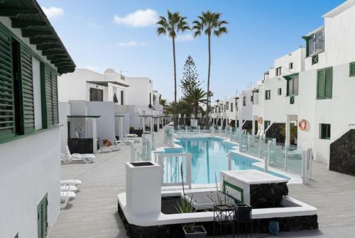 Home2Book Sunny Dream Apt Puerto del Carmen, Pool