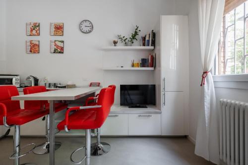 Bologna Suite, Bologna
