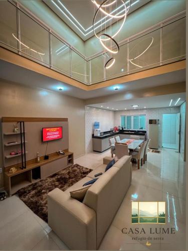 Koplietošanas atpūtas telpa ar TV, CASA LUME Mulungu CE 20 min from Guaramiranga in Mulungu