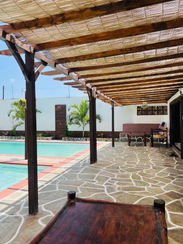 Dotări, Casa Yangu in Watamu