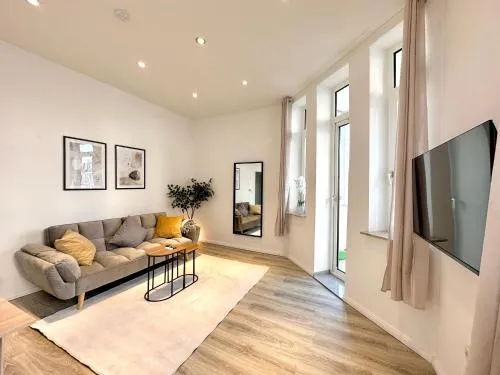 3-Zimmerwohnung mit 2 Balkonen-Kaffee - Smart TV - WLAN in Bremerhaven, Deutschland
