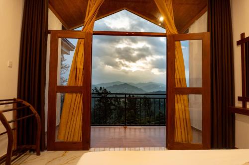 Ella Mountain Palace, Ella