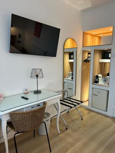 Hotel ASTORIA- Saint Etienne-Centre des Congrès- - Saint-Étienne