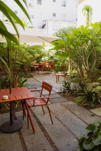 NINE DOTS Azorean Art Boutique Hotel - Ponta Delgada