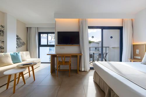 room detail thumbnail 0