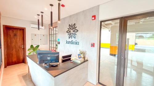 Civis Jardinia Studio Close to Everything in Mariano Roque Alonso