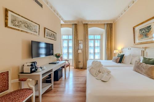 Casa Romana Hotel Boutique Room Type - Deluxe Family Connecting Room