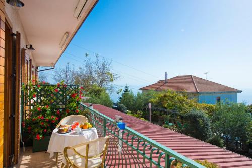 Balcony/terrace, Agriturismo Mare e Monti in Agerola