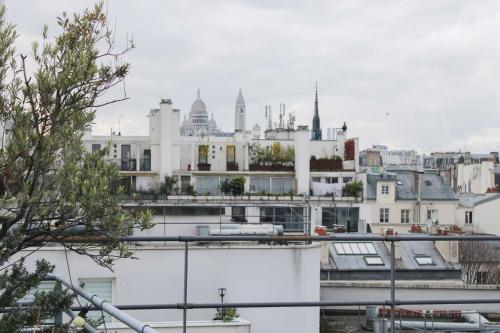 Appartement romantique avec vue sur le Sacré-Cœur - Location saisonnière - Paris