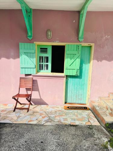 Charming Creole appart for 2 in Petit-Bourg in Petit-Bourg