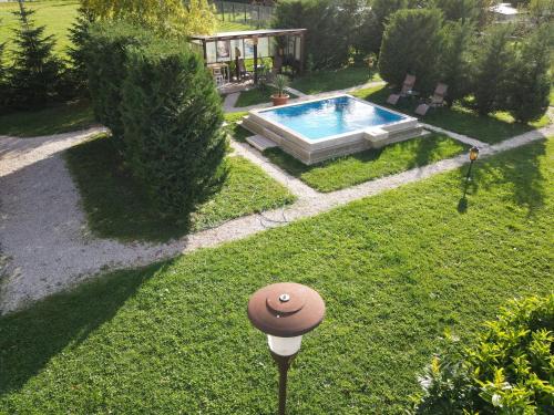 Bazén, Belette Apartments & Park in Niksic
