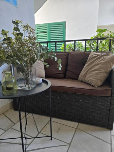 Duje Apartments Milna 4