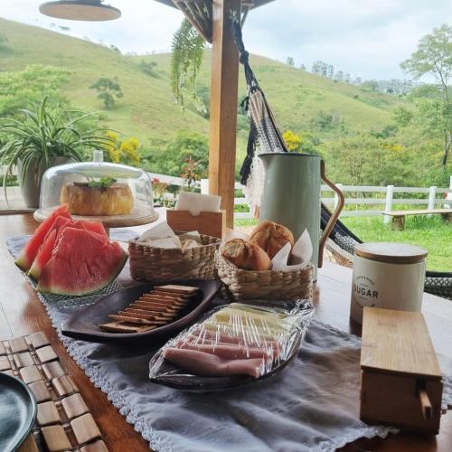 Refúgio de Paz na Natureza - Chalé Aconchegante na Chácara Graviola (Refugio de Paz na Natureza - Chale Aconchegante na Chacara Graviola) in Lagoinha (Sao Paulo)