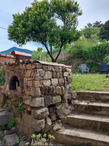 Maison typique village corse in Sant'Andrea-d'Orcino