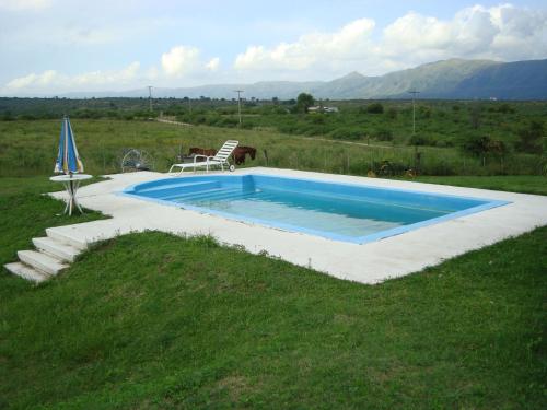 Casa de Campo con Pileta - Estancia La Amistad