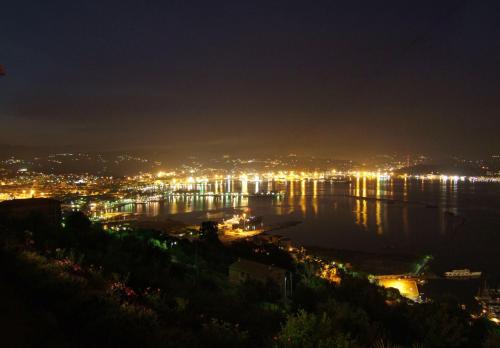  Albergo Teatro, La Spezia bei Follo Alto