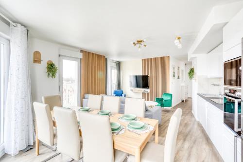 Facilities, Duplex Paris, Villepinte Expo, CDG, Disneyland in Le Blanc-Mesnil