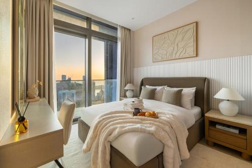 Deluxe Marina Gate Suite with Sea and Ain Dubai View - image 13