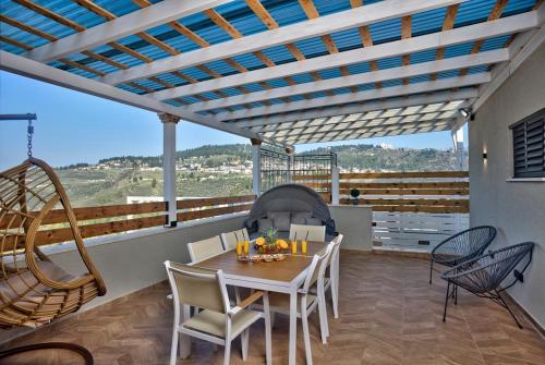Instalaciones, Yourest HaAri - יורסט הארי in Safed