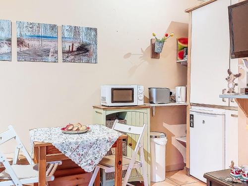 Studio Eagle Nest by Interhome in Lettermacaward