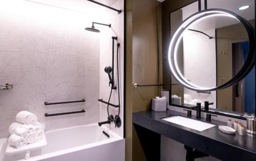 Hotel Indigo Huntsville - MidCity, an IHG Hotel in Huntsville, USA